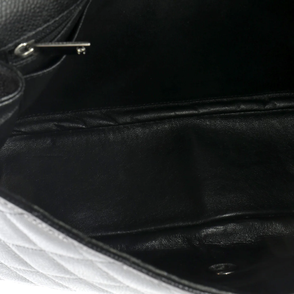 Classic Single Flap Bag Quilted Caviar Jumbo - Deep Luxury