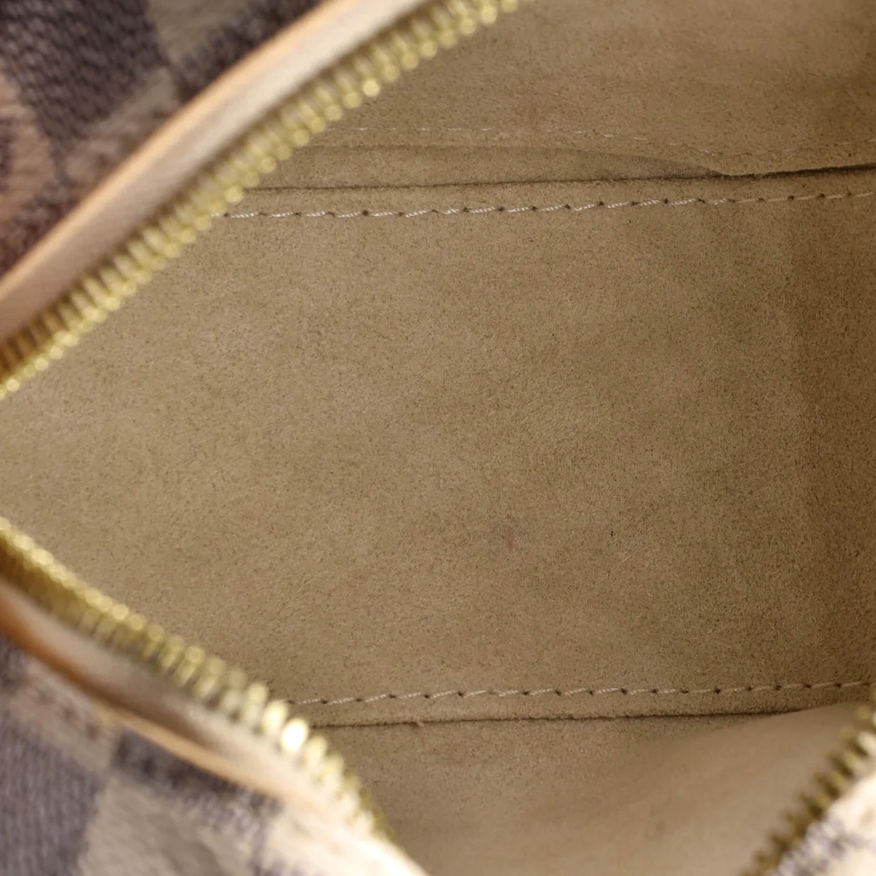 Boite Chapeau Souple Bag Damier PM - Deep Luxury