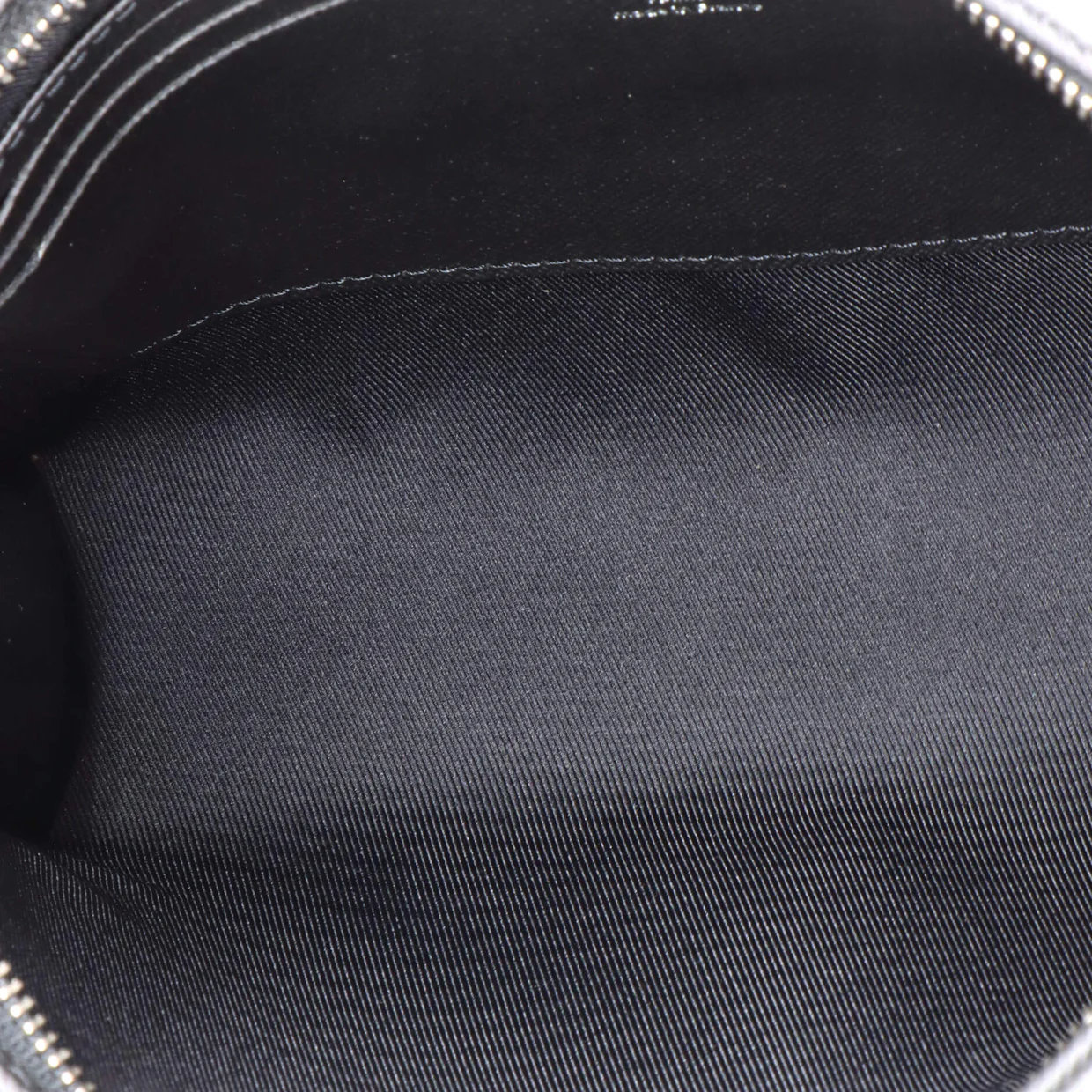 Pochette Voyage Limited Edition Malletier Taiga Leather MM - Deep Luxury