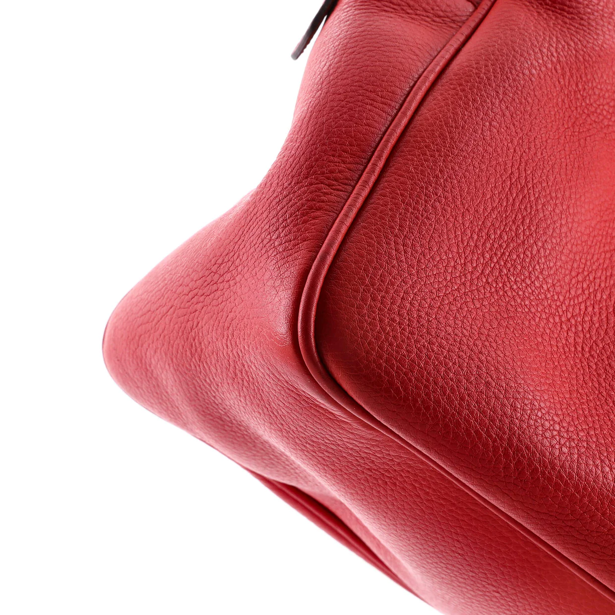 Soho Chain Zip Shoulder Bag Leather Medium - Deep Luxury