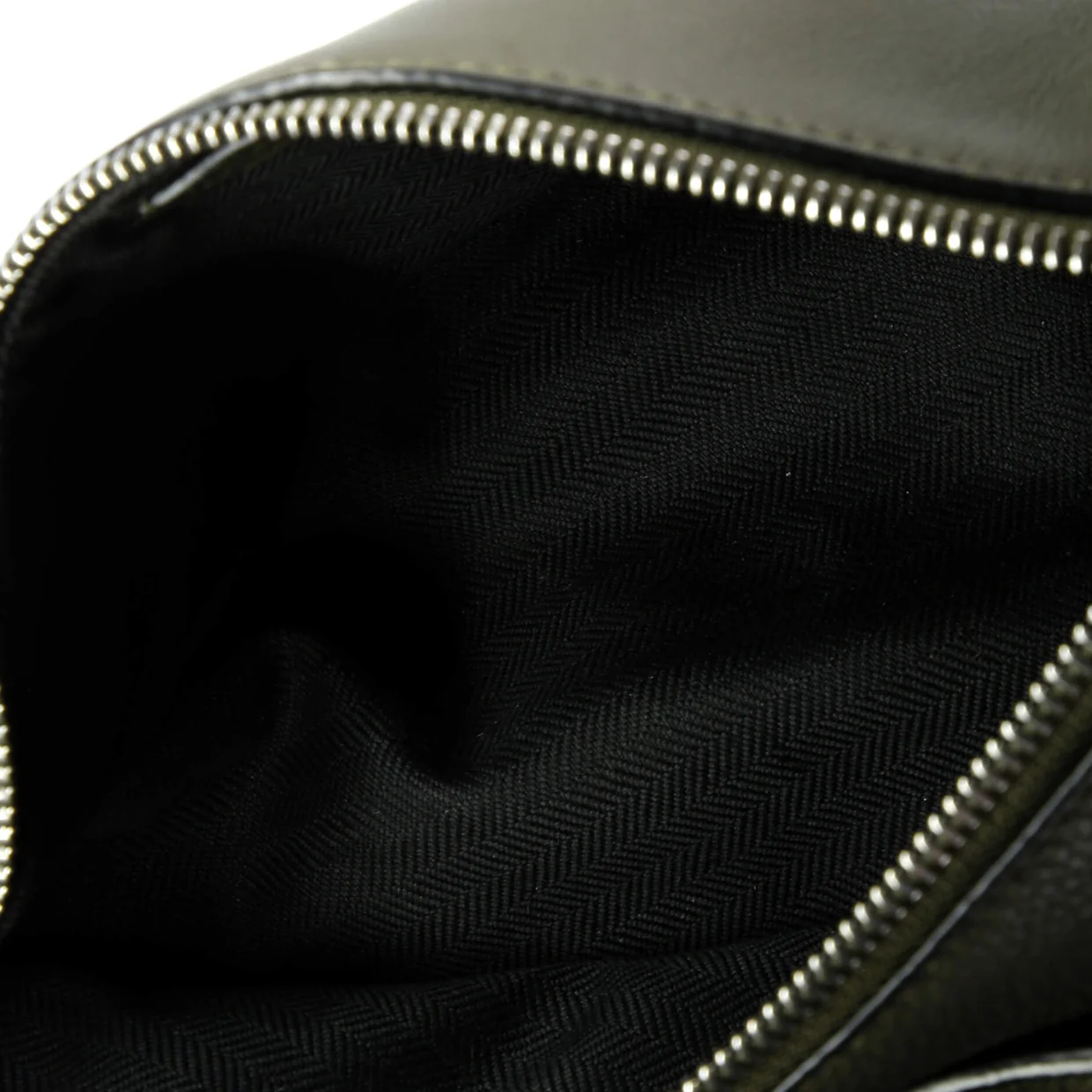 Anton Sling Bag Leather Small - Deep Luxury