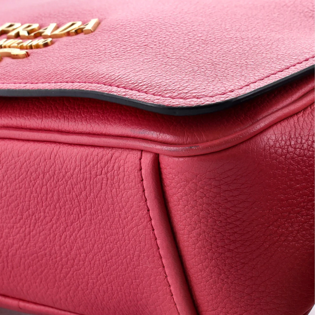Flap Zip Crossbody Bag Vitello Phenix Small - Deep Luxury