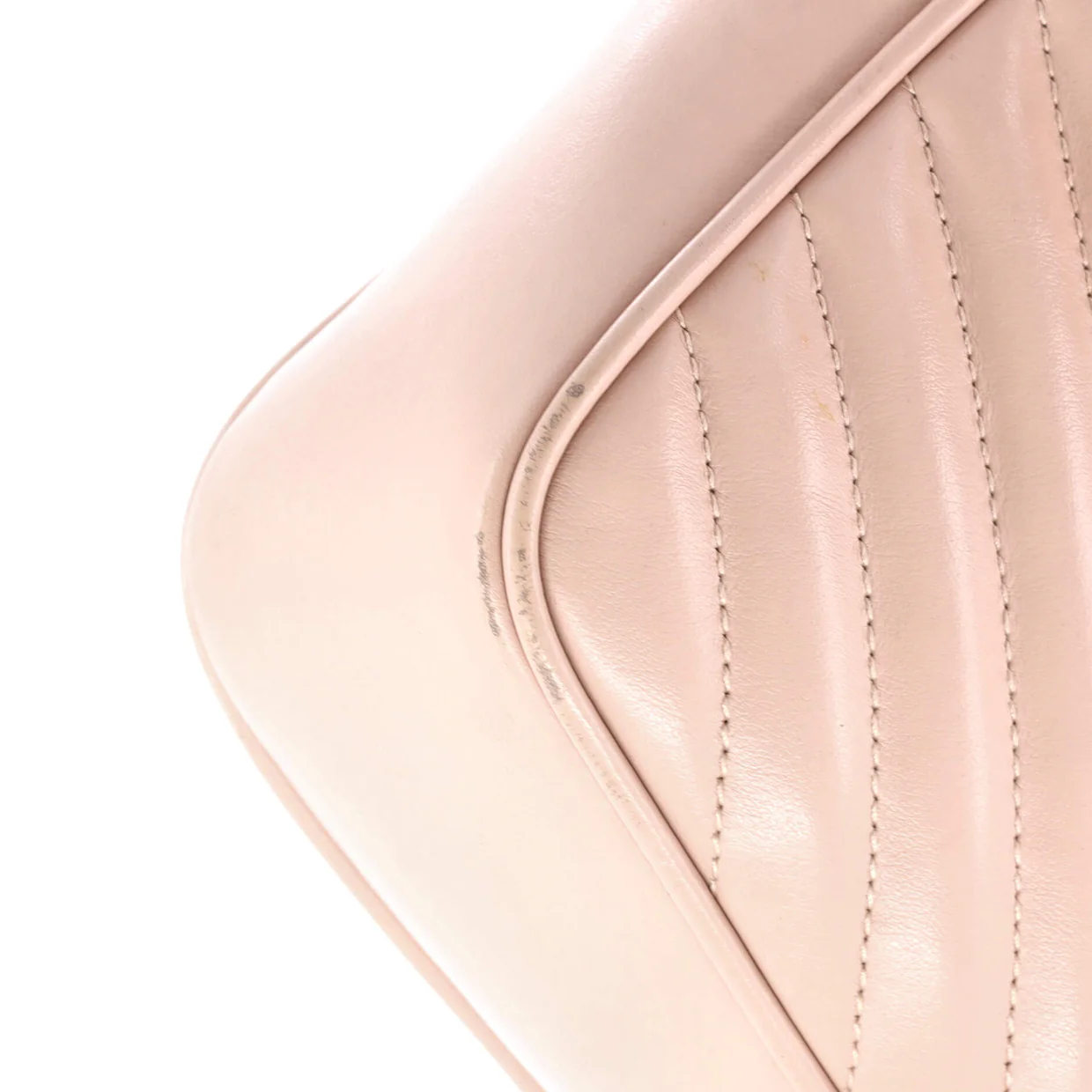 Lou Camera Bag Matelasse Chevron Leather Small - Deep Luxury