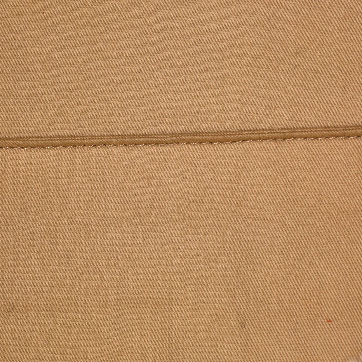 Antigona Bag Leather Medium - Deep Luxury