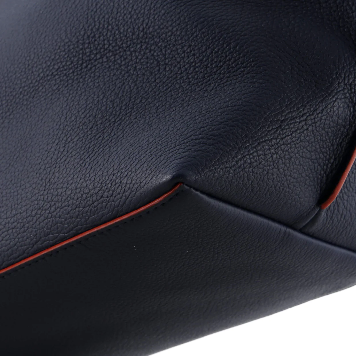 Lockme Go Tote Leather - Deep Luxury