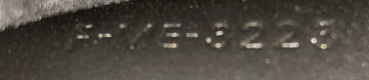 Margo Triomphe Wallet on Chain Leather - Deep Luxury