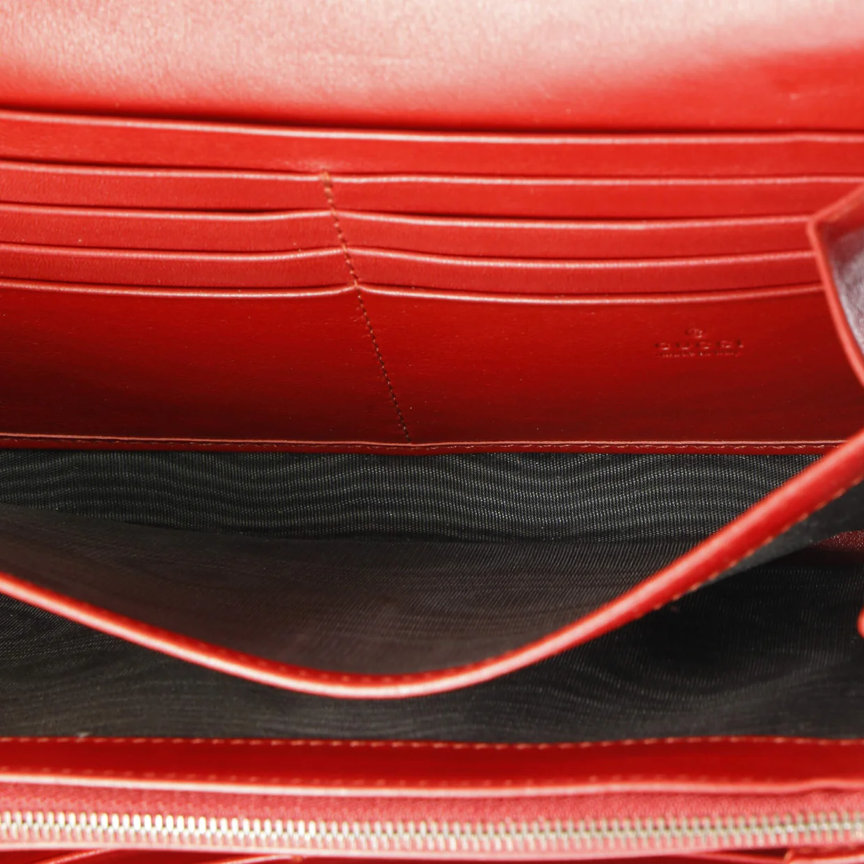 GG Marmont Chain Wallet Matelasse Velvet Mini - Deep Luxury