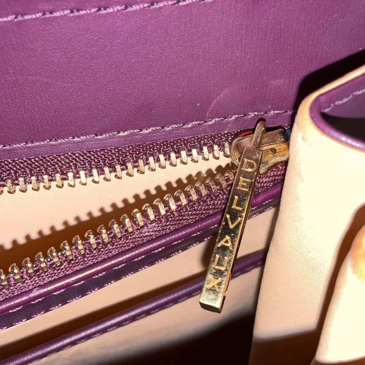 Brillant Top Handle Bag Leather MM - Deep Luxury