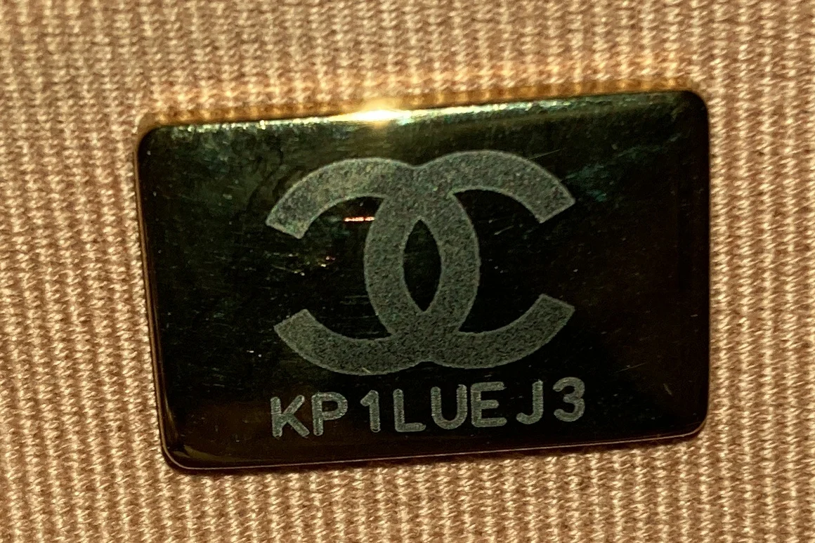 Open Shopping Tote Quilted Lambskin Large - Deep Luxury