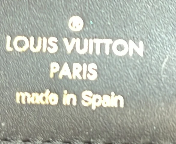 Dauphine Wallet Reverse Monogram Canvas Compact - Deep Luxury
