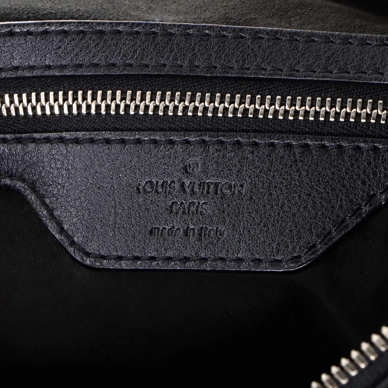 Antheia Ixia Handbag Leather PM - Deep Luxury