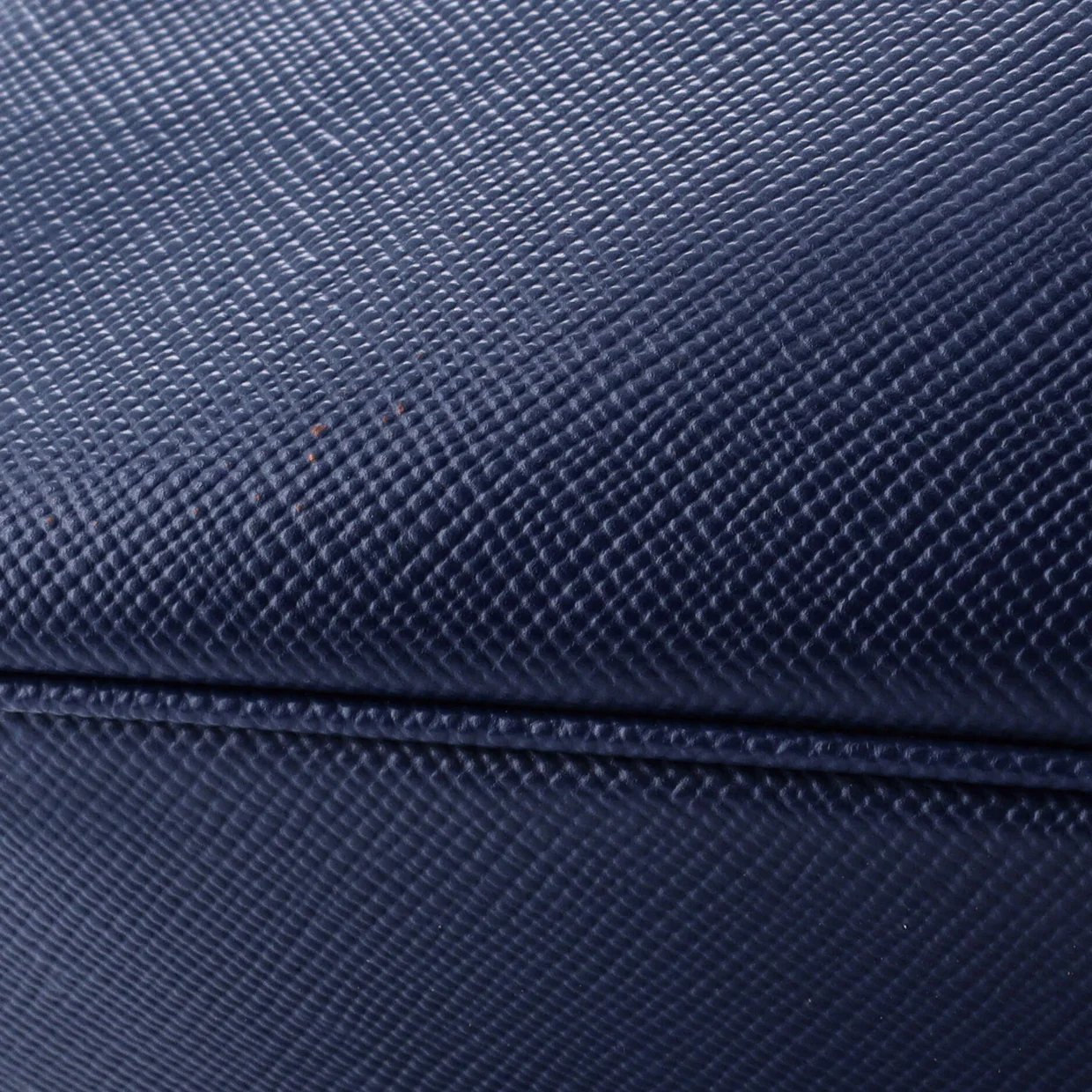 Cuir Double Tote Saffiano Leather Medium - Deep Luxury