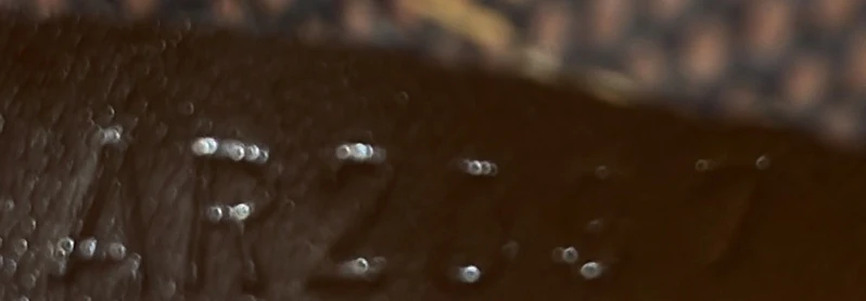 Etui Okapi Camera Case Damier PM - Deep Luxury