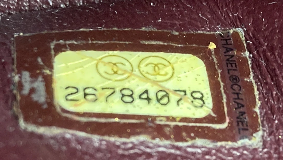 Classic Double Flap Bag Quilted Caviar Medium - Deep Luxury