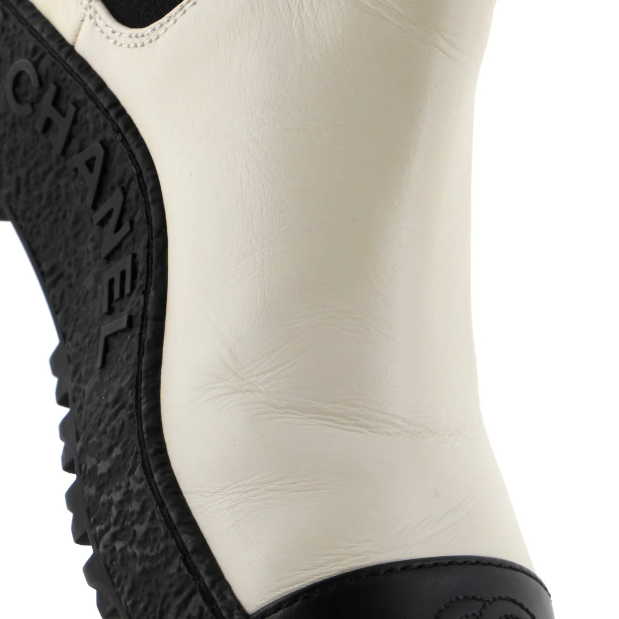Women's CC Turnlock Cap Toe Chelsea Boots Leather - Deep Luxury
