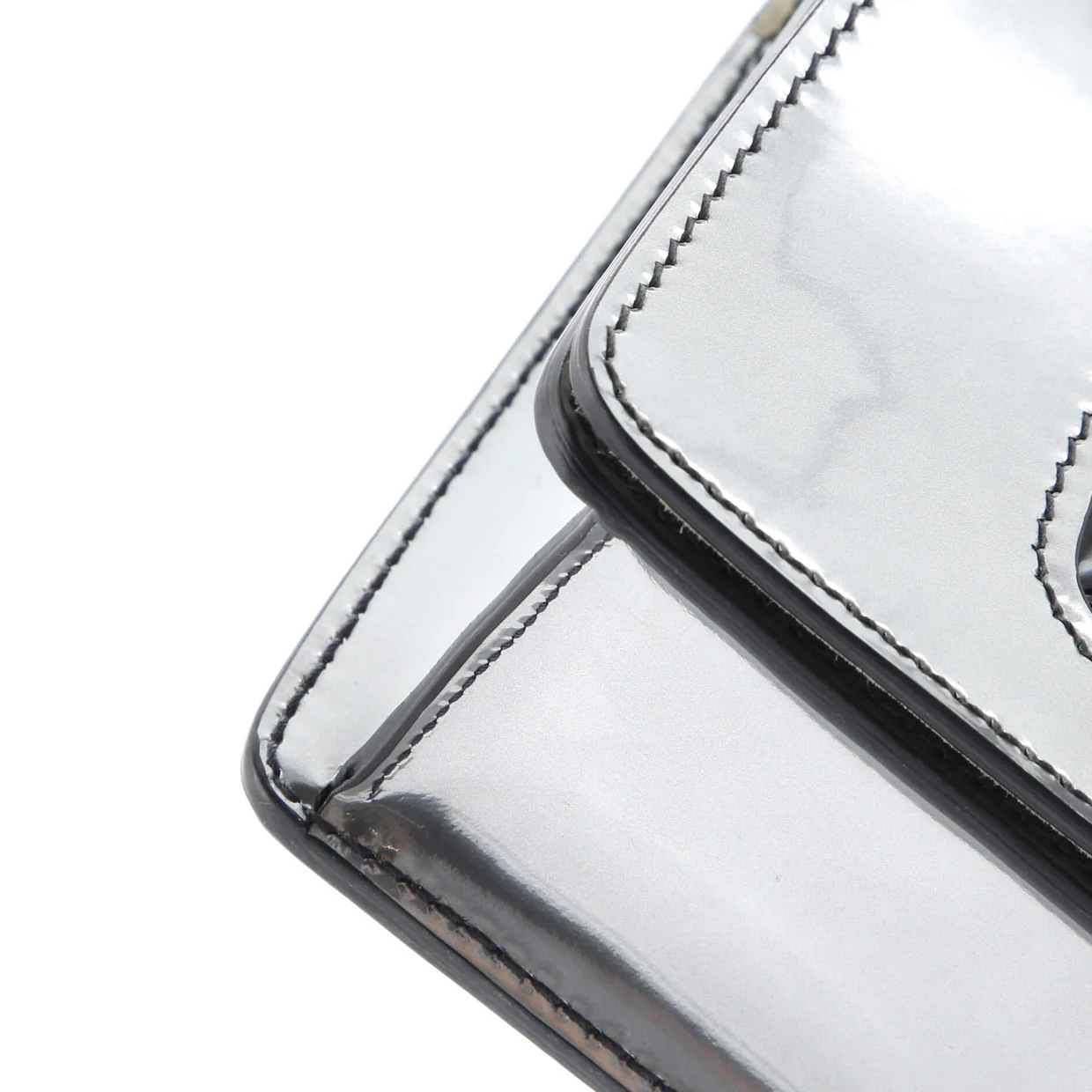 J'Adior Flap Bag Patent Medium - Deep Luxury