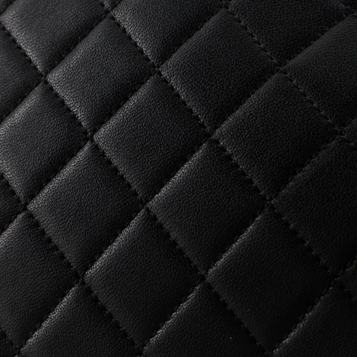 Chic Pearls Flap Bag Quilted Lambskin Mini - Deep Luxury