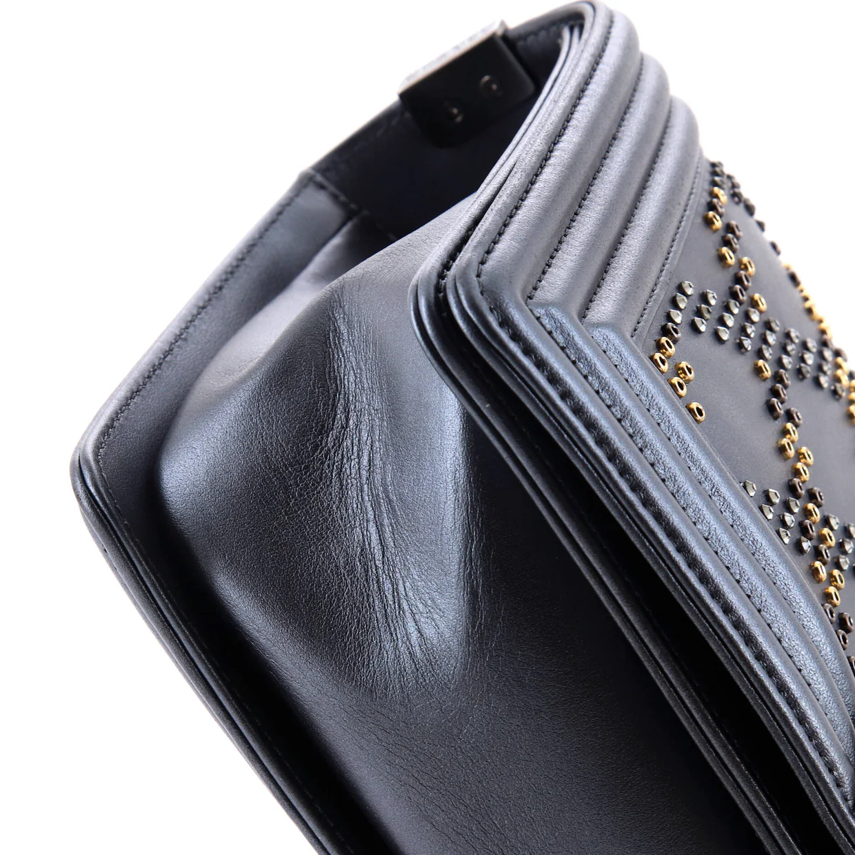 Boy Flap Bag Studded Leather Old Medium - Deep Luxury