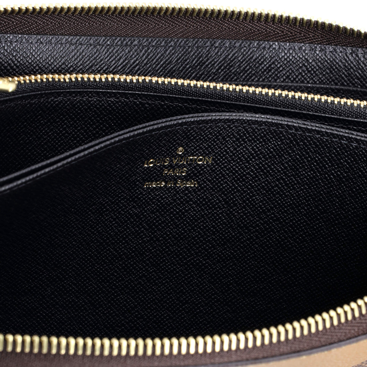 Zippy Wallet Reverse Monogram Giant - Deep Luxury