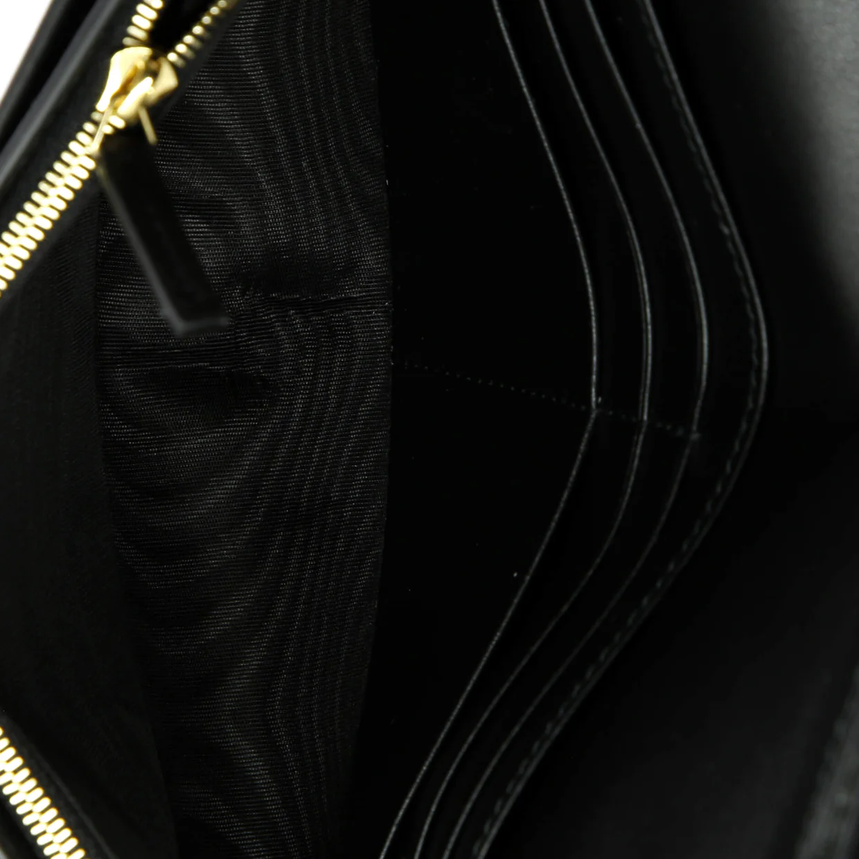 Petite GG Marmont Chain Wallet GG Matelasse Leather Mini - Deep Luxury