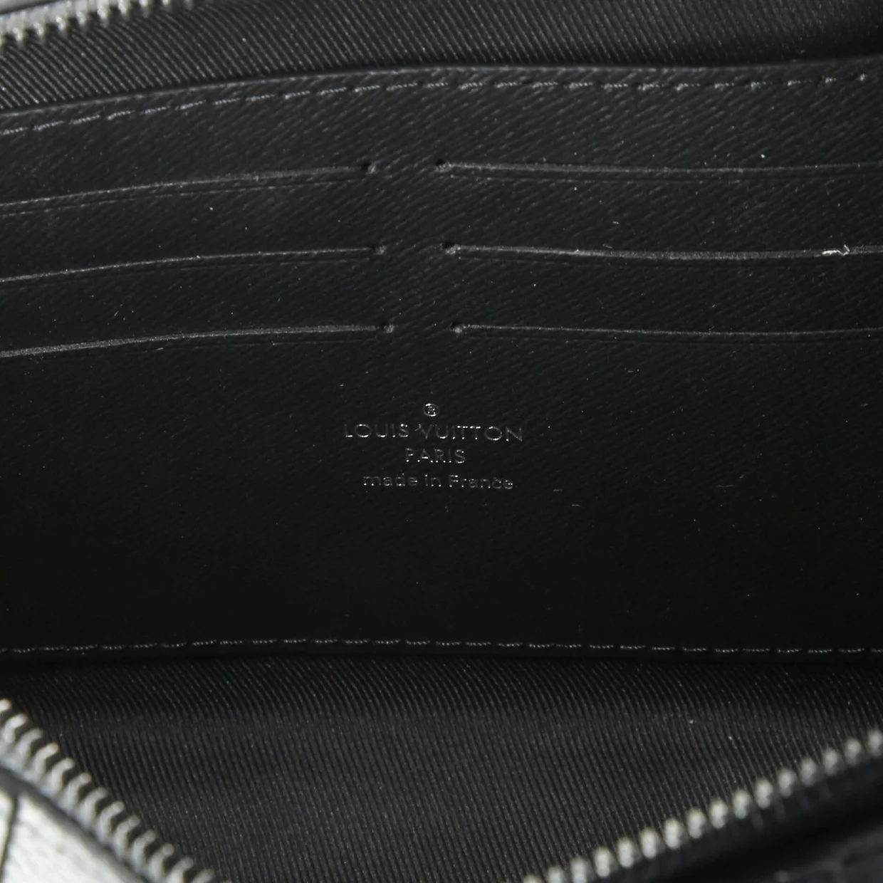 Soft Trunk Wallet Monogram Eclipse Canvas - Deep Luxury