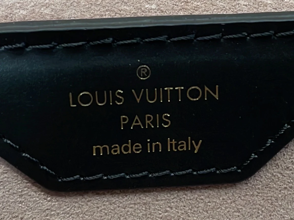 Papillon Trunk Bag Epi Leather - Deep Luxury