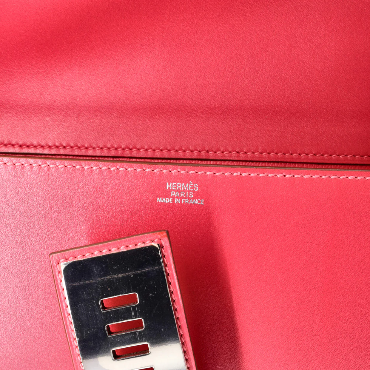 Medor Clutch Tadelakt 23 - Deep Luxury