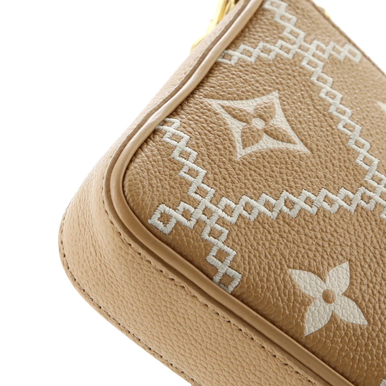 Easy Pouch on Strap Monogram Empreinte Giant Broderies - Deep Luxury