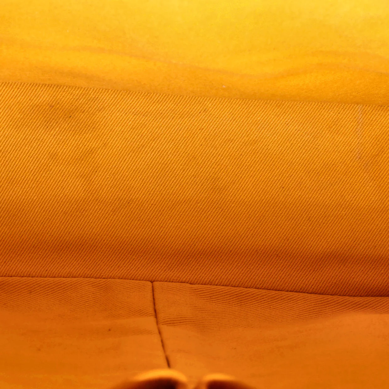 Belvedere Messenger Bag Coated Canvas MM - Deep Luxury