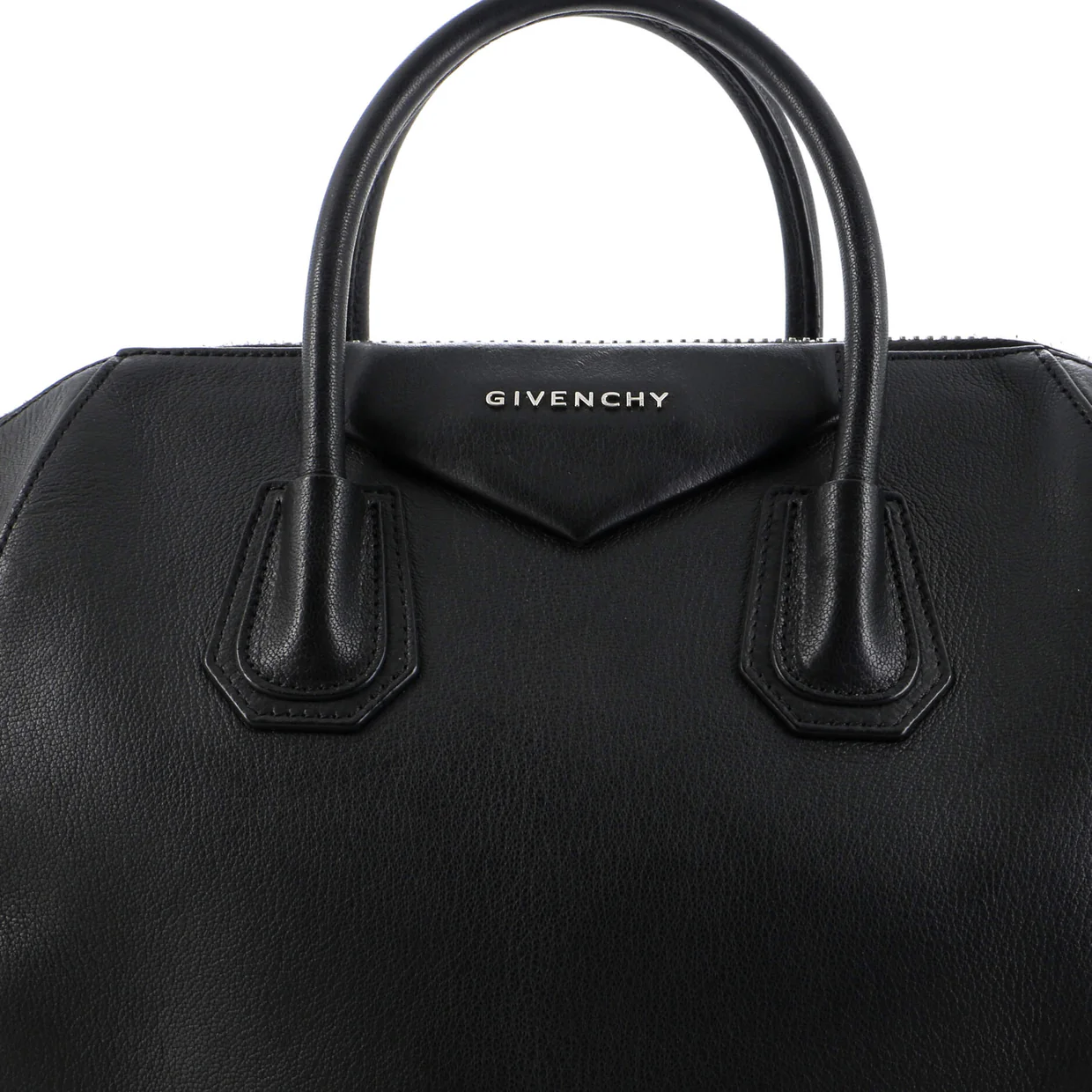 Antigona Bag Leather Medium - Deep Luxury