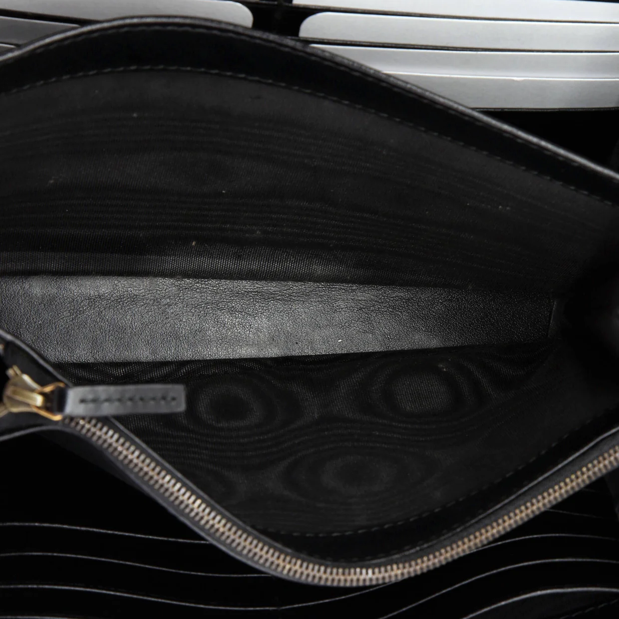 GG Marmont Chain Wallet Matelasse Leather Mini - Deep Luxury