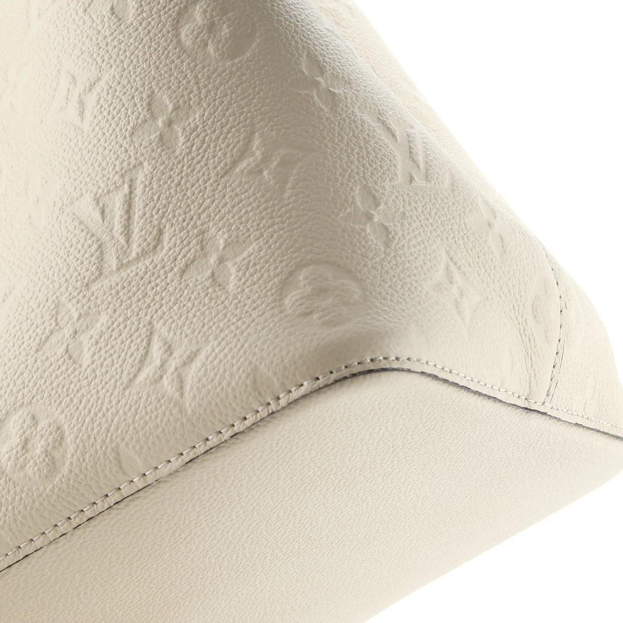 NeoNoe Handbag Monogram Empreinte Leather MM - Deep Luxury