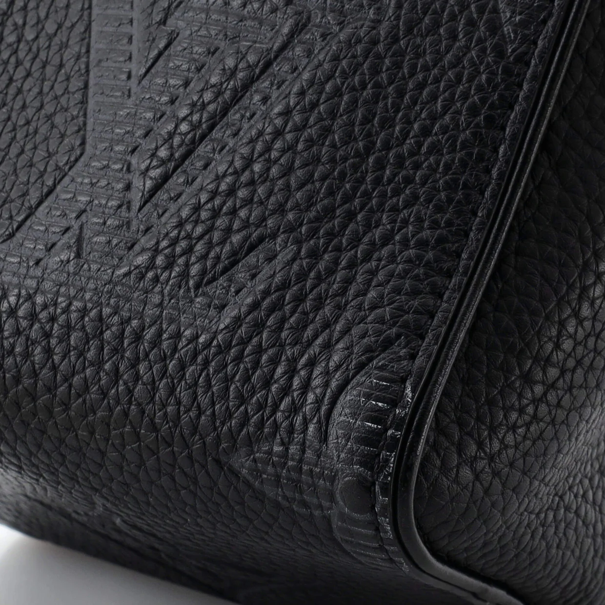 Wash Pouch Monogram Shadow Giant Taurillon Leather - Deep Luxury