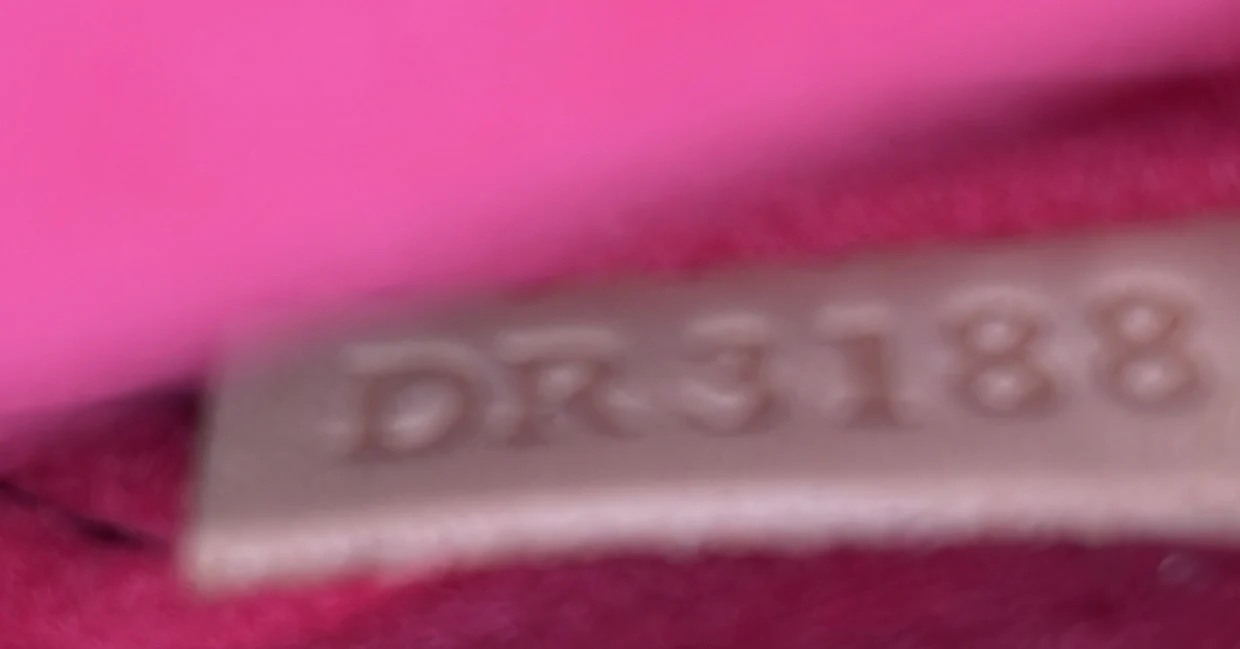 Pochette Metis Limited Edition Patches Monogram Canvas - Deep Luxury