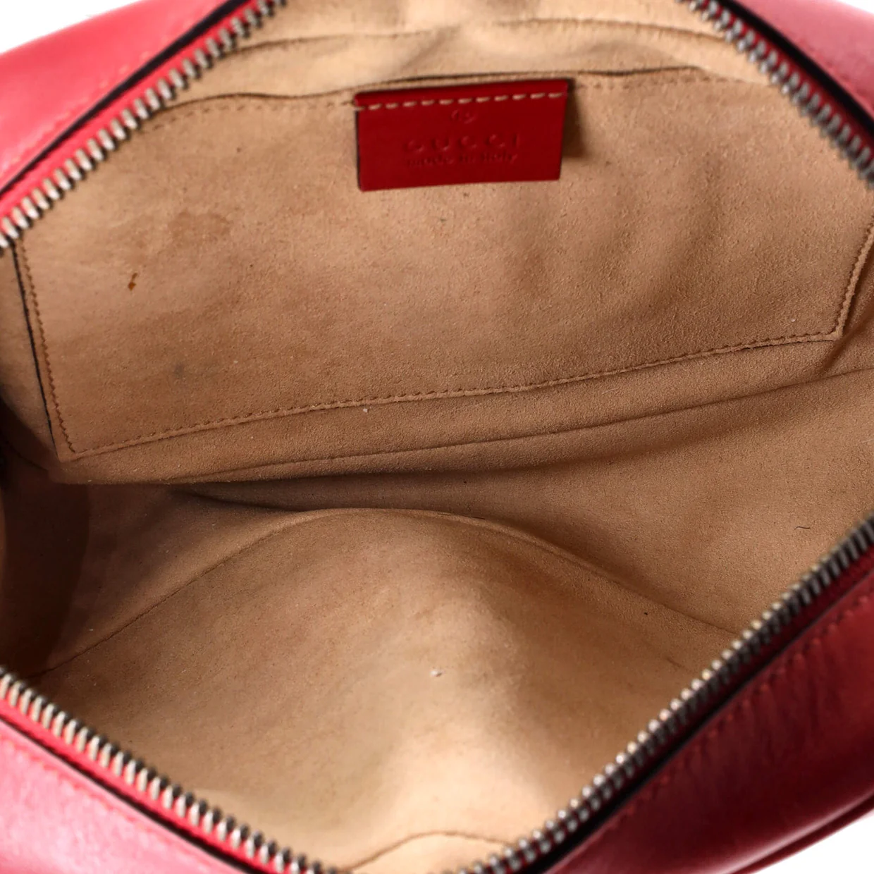 GG Marmont Shoulder Bag Matelasse Leather Small - Deep Luxury