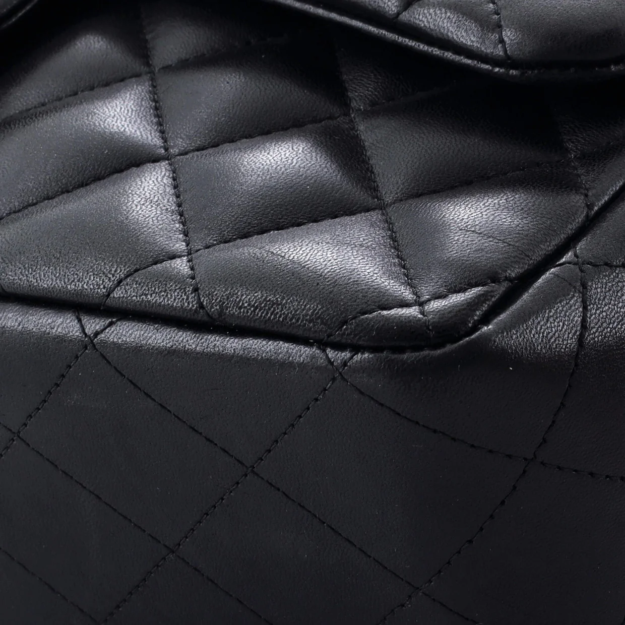 Classic Double Flap Bag Quilted Lambskin Jumbo - Deep Luxury