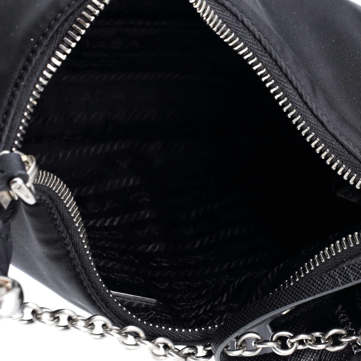 Re-Edition 2005 Shoulder Bag Tessuto Small - Deep Luxury