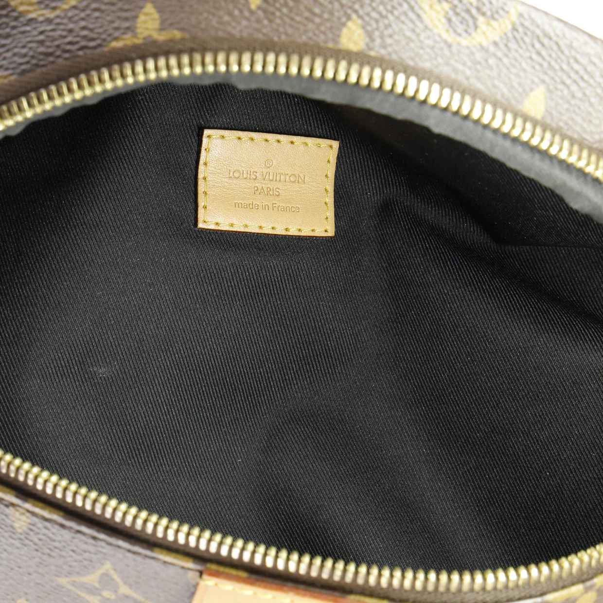 Bum Bag Monogram Canvas - Deep Luxury