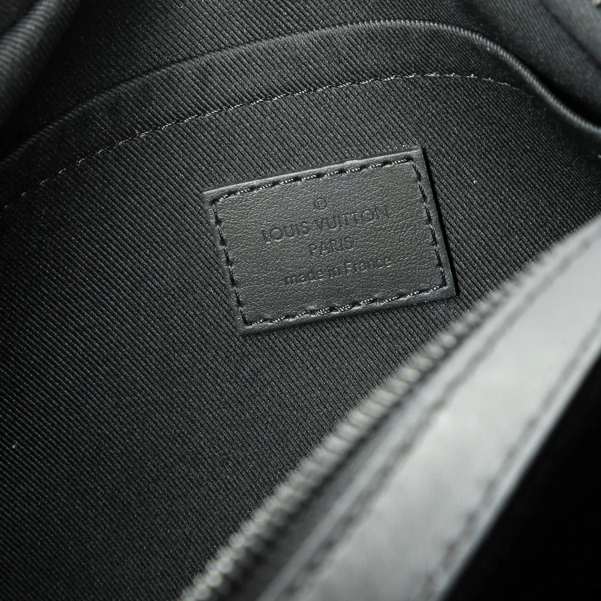 Fastline Messenger Bag Aerogram Leather - Deep Luxury