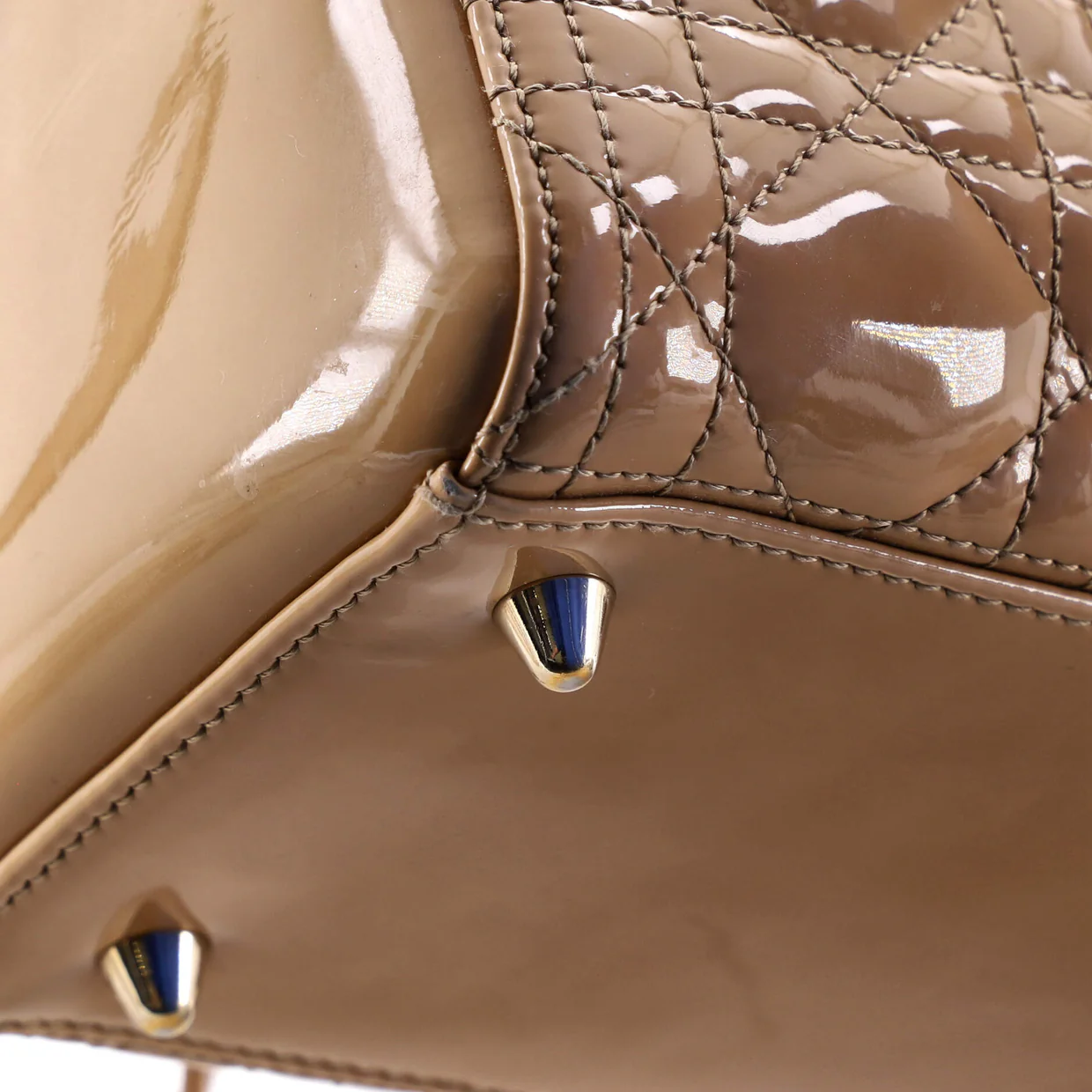 Lady Dior Bag Cannage Quilt Patent Medium - Deep Luxury