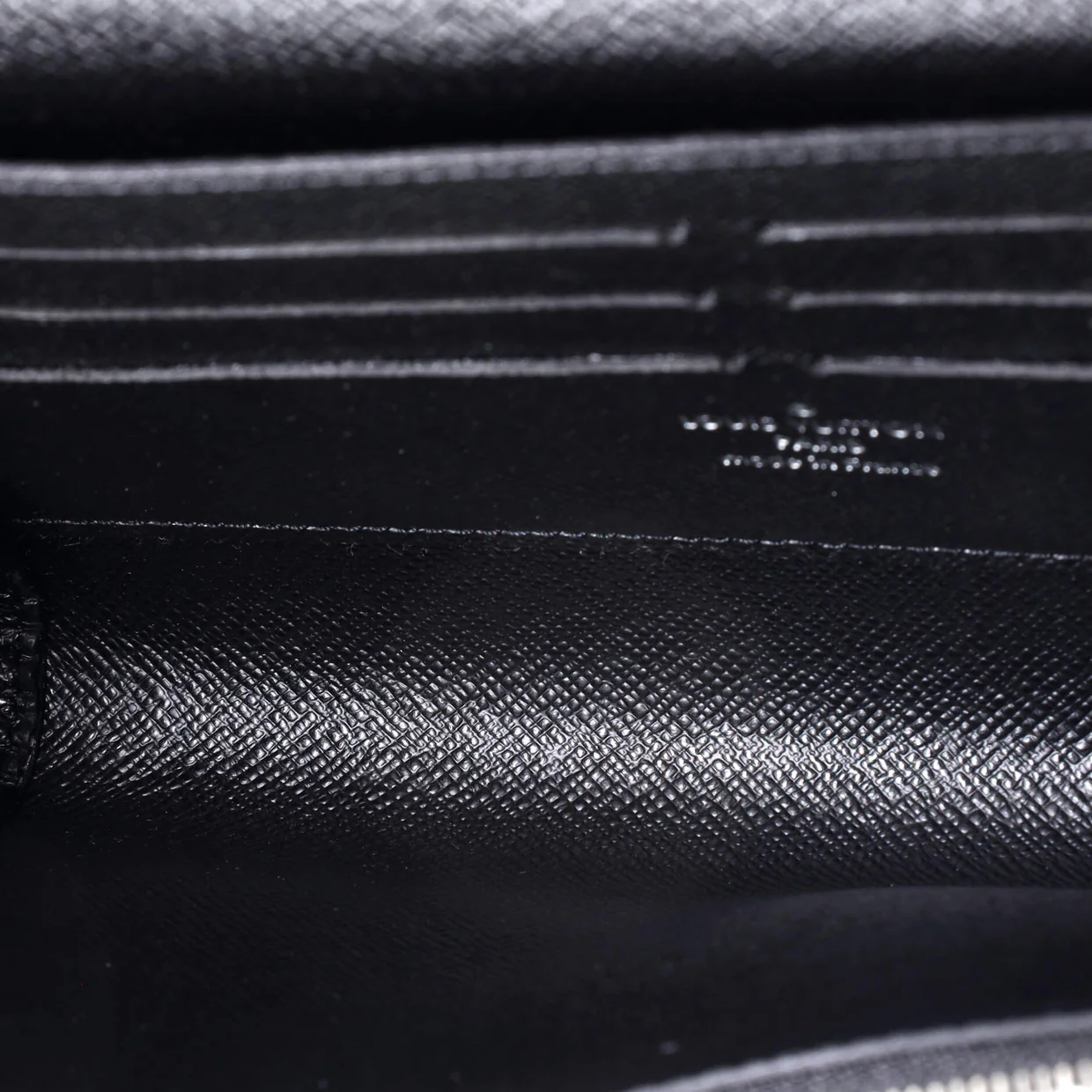 Twist Chain Wallet Epi Leather - Deep Luxury