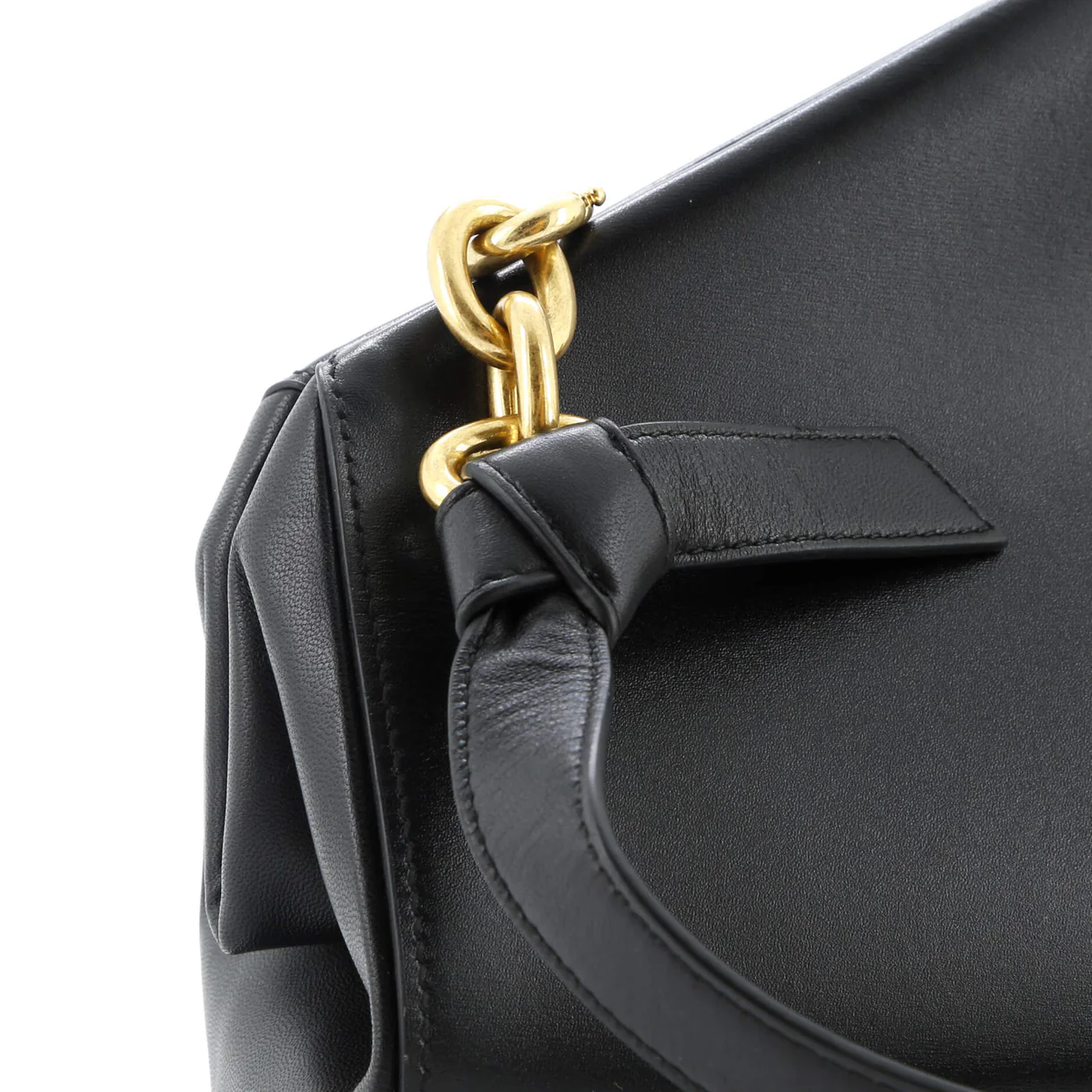 The Tip Shoulder Bag Leather - Deep Luxury