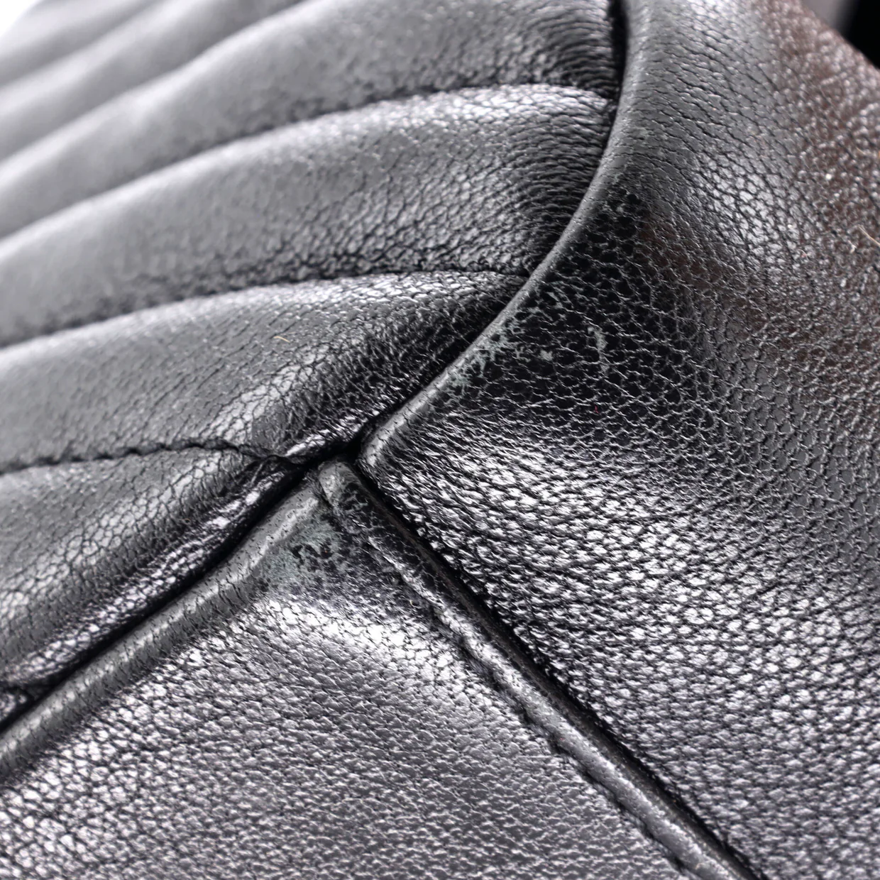 Classic Monogram College Bag Matelasse Chevron Leather Large - Deep Luxury