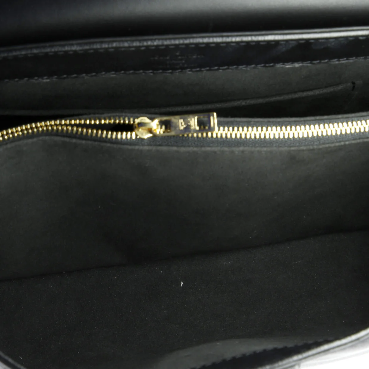 Very One Handle Bag Monogram Leather - Deep Luxury