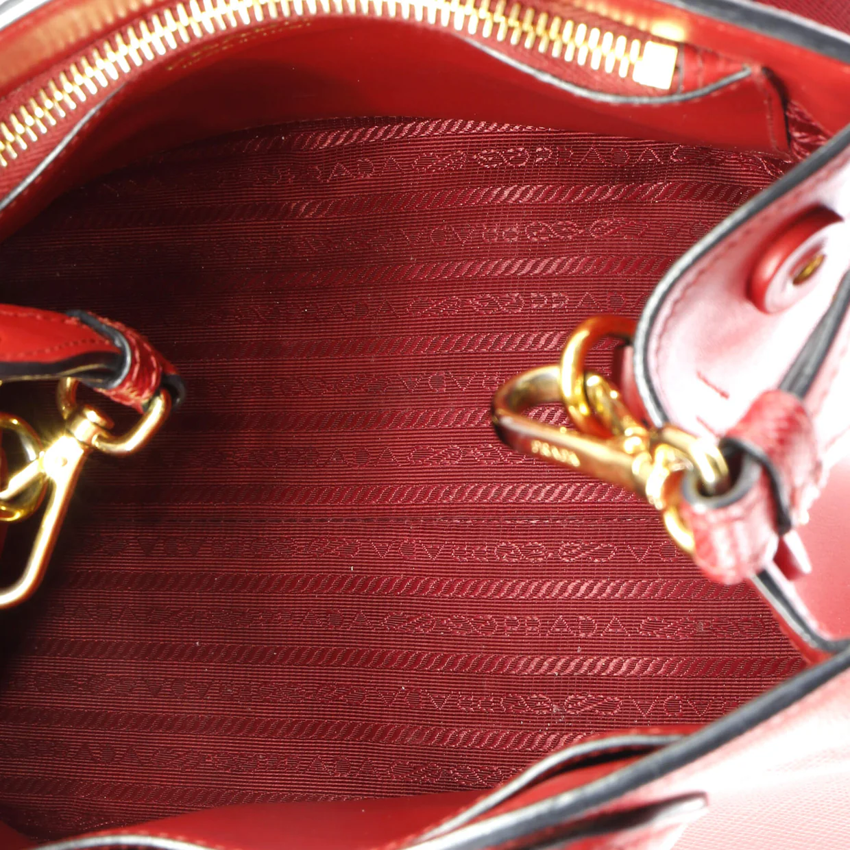 Monochrome Tote Saffiano with City Calf Small - Deep Luxury