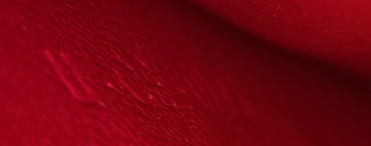 Classic Box Bag Grainy Leather Medium - Deep Luxury