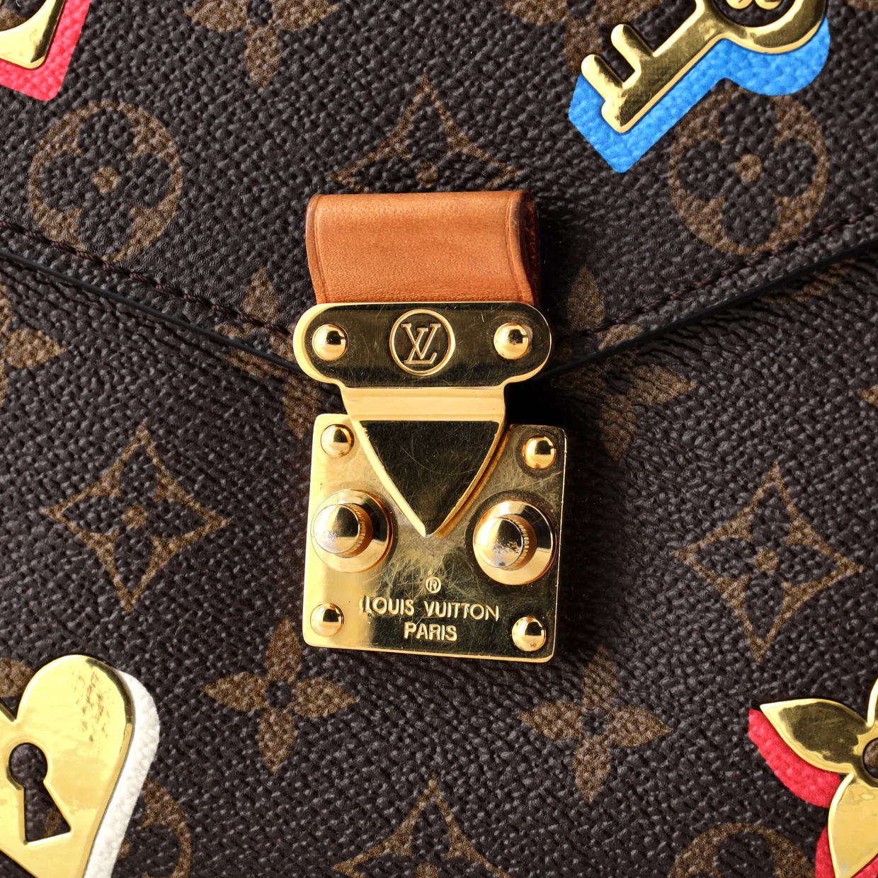 Pochette Metis Limited Edition Love Lock Monogram Canvas - Deep Luxury