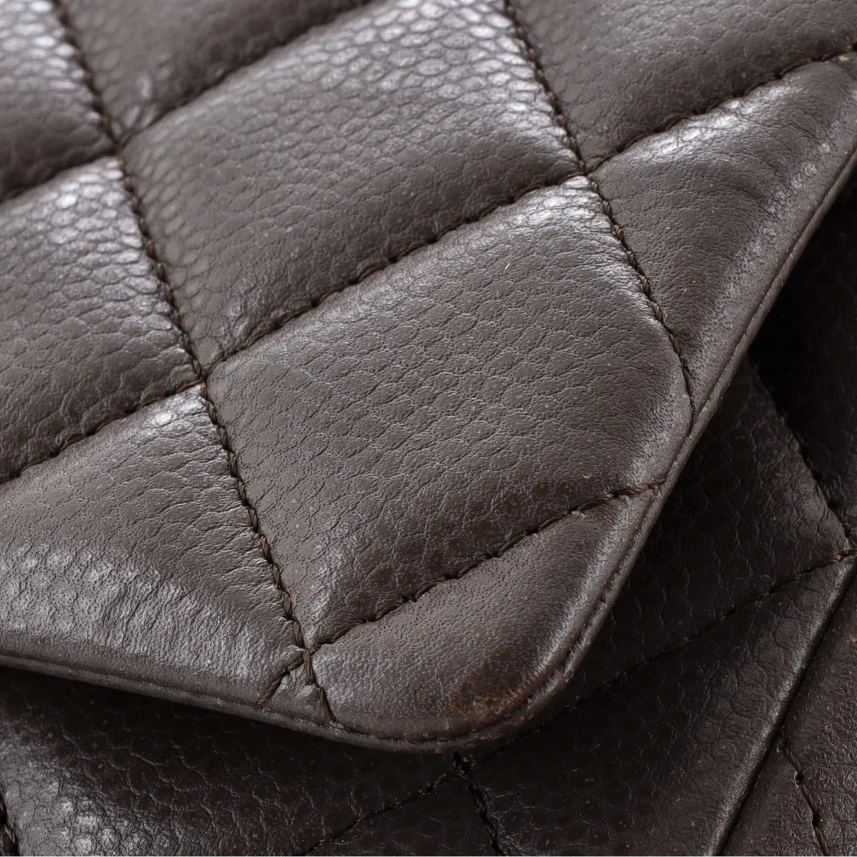 Clutch with Chain Quilted Caviar - Deep Luxury