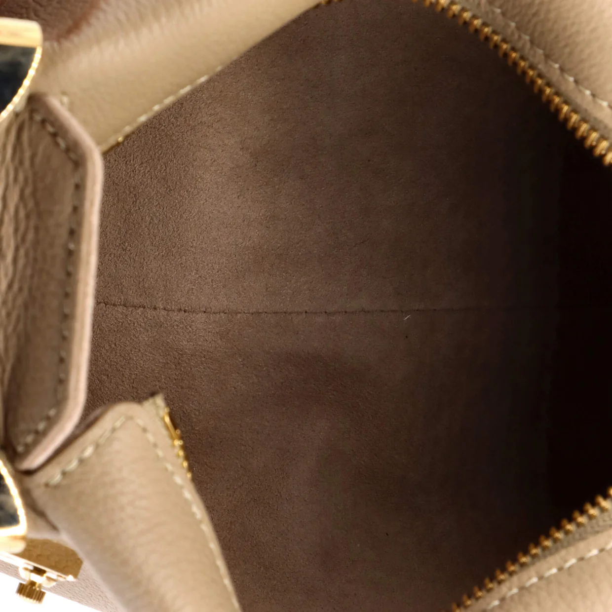 Side Trunk Handbag Taurillon Leather MM - Deep Luxury