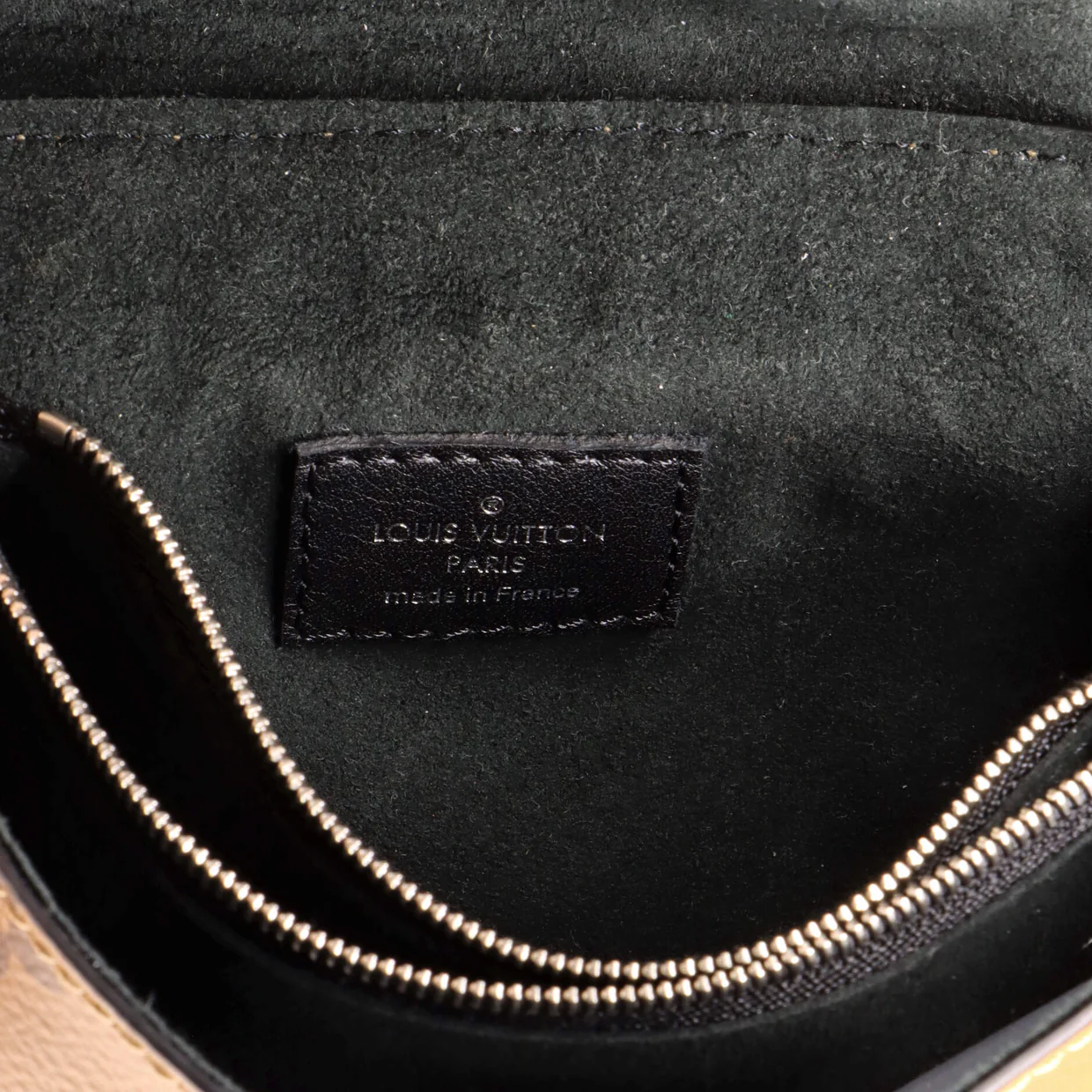 Pochette Kabuki Printed Epi Leather and Reverse Monogram Canvas - Deep Luxury